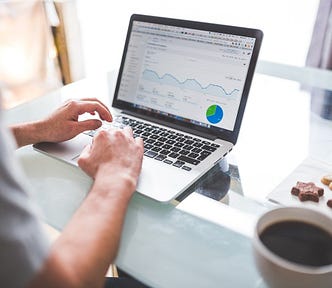 LEARN FAST ABOUT BIG DATA TECHNOLOGIE. How to become a Data Scientist. SUMMARY ARTICLES ON BIG DATA FROM XNEWDATA. By José Antonio Ribeiro Neto (Zezinho). #bigdata #datascience #analytics #machinelearning #data #technology #datascientist #careers #MOOC #curricular #academic #education #technical #coursera #edx #MBA #bootcamp