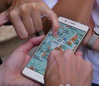 Using a map application on a smartphone