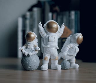 art figurines of astronauts