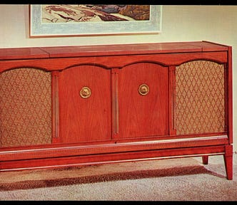 Stereo Console. Steve Shook from Moscow, Idaho, USA, CC BY 2.0, via Wikimedia Commons