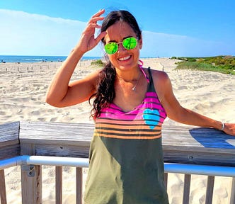 Photograph of writer Sarah Paris at the beach