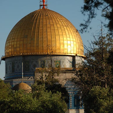 The Dome at the golden hour (Photo by the author, 2013).