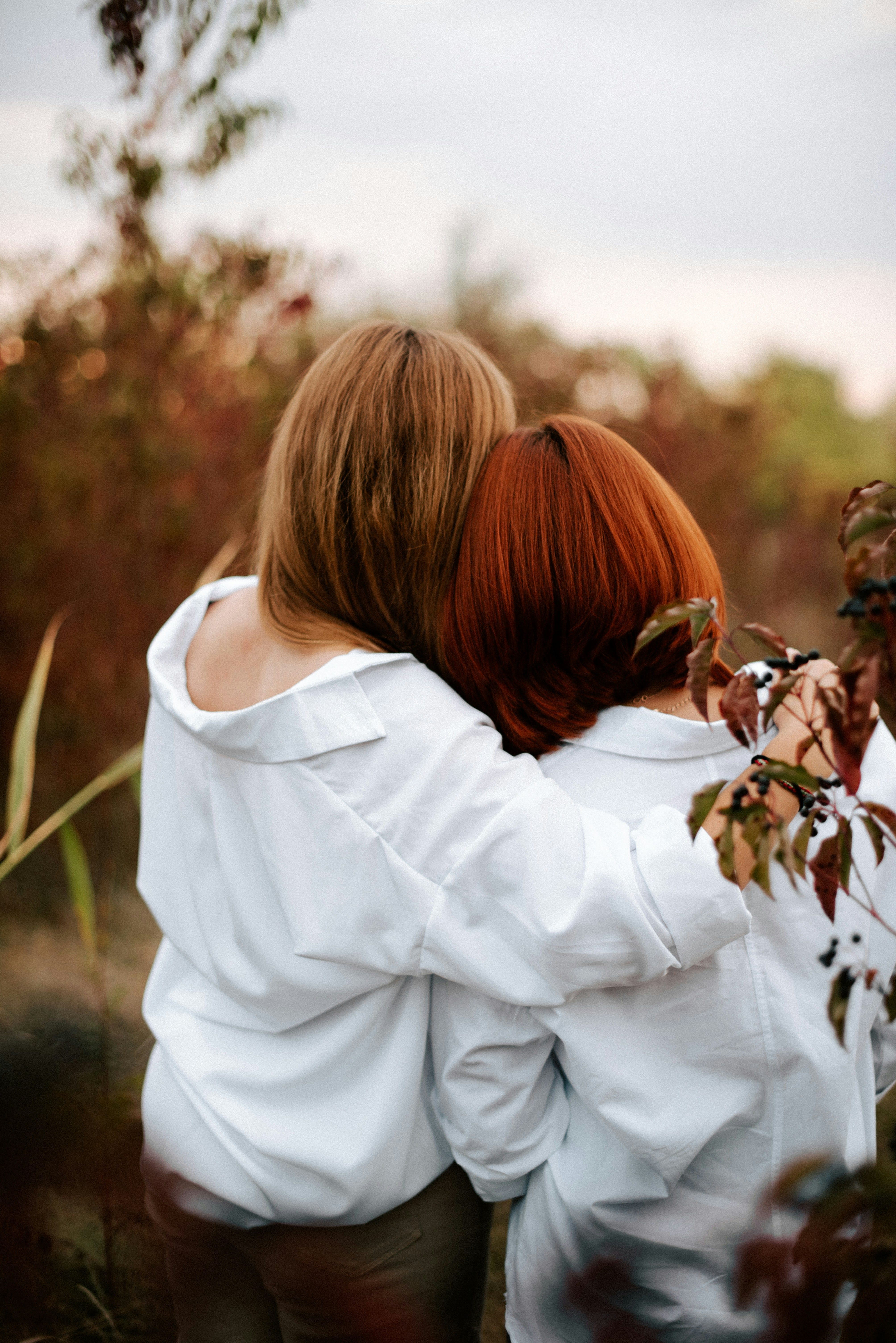two people hugging