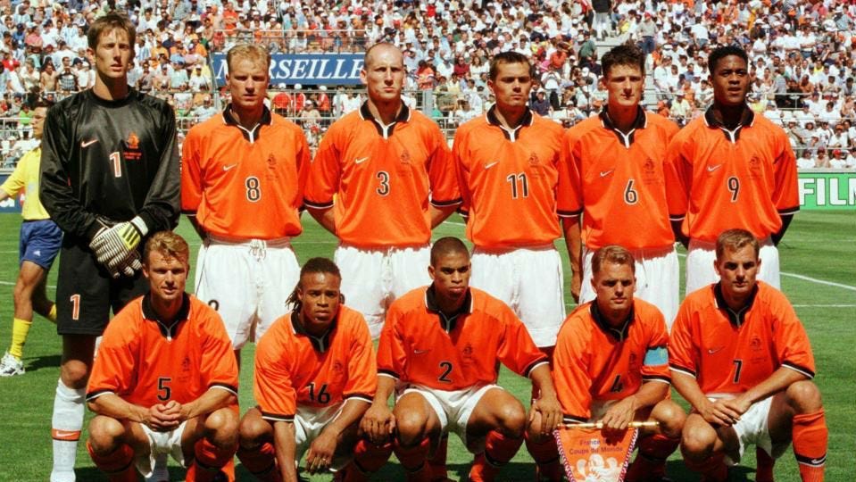 Holanda na Copa de 1998, o time que me fez enxergar o futebol de outra  forma, by Crônicas do Juanzão