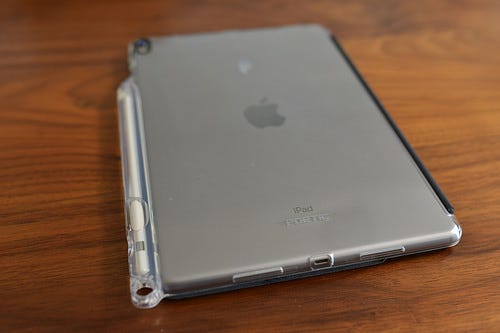 iPad pro10.5インチを選んだ理由、活用法、オススメ周辺グッズ | by 北
