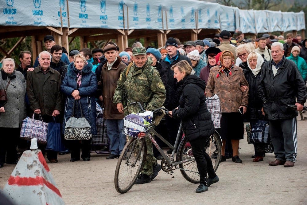 Последние новости луганской. Пункт пропуска станица Луганская. Пропускной пункт станица Луганская. Станица Луганская сейчас. Станица Луганская сегодня.