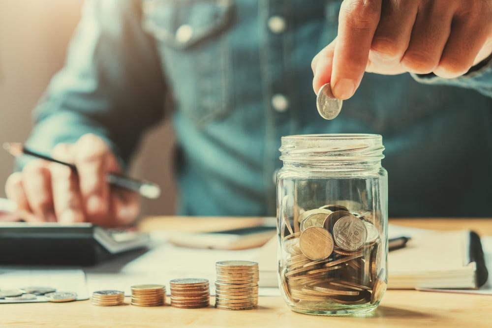 Small Financial Decisions That Compound Over Time