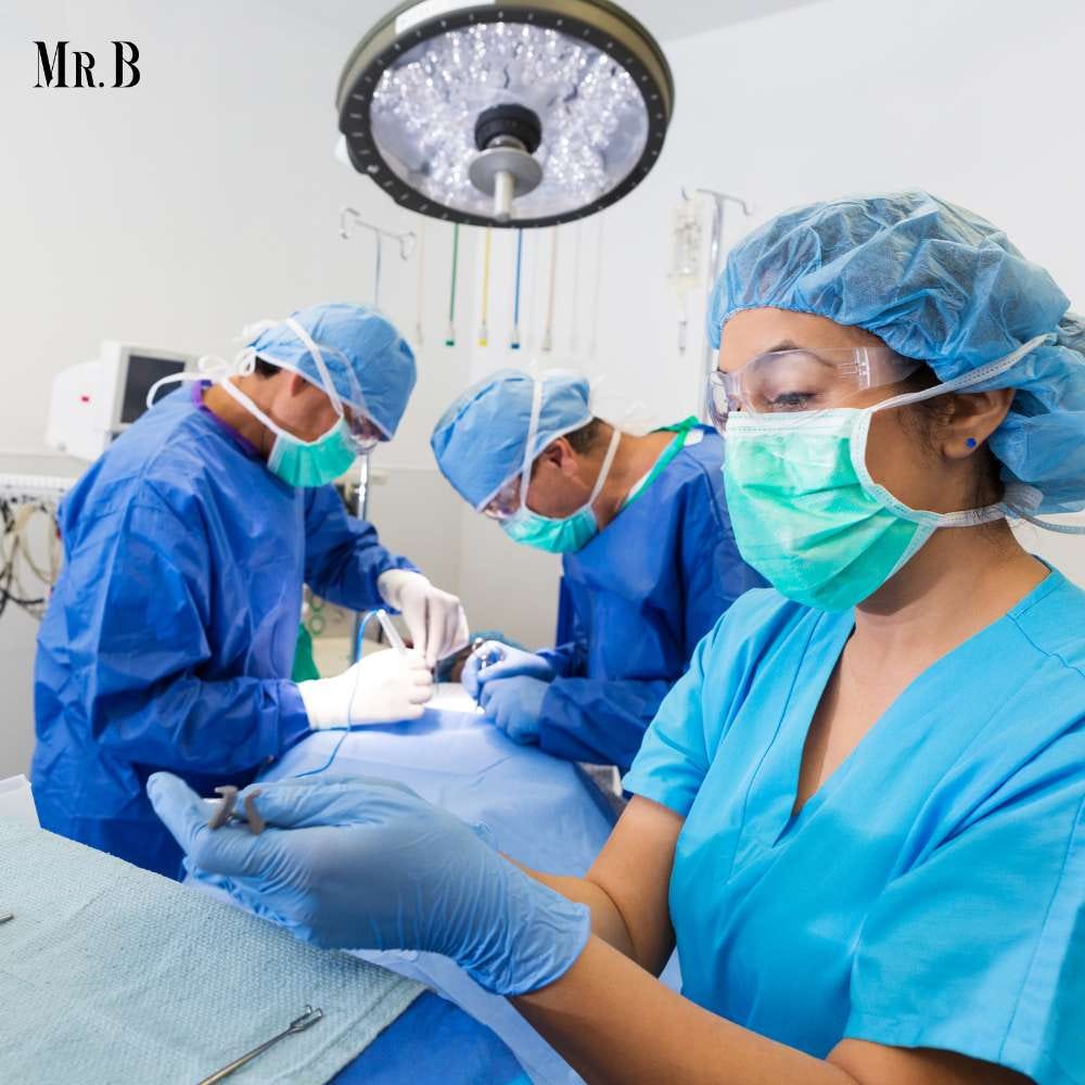 What does a Surgical Technician do? Pros and Cons of Being One by Mr