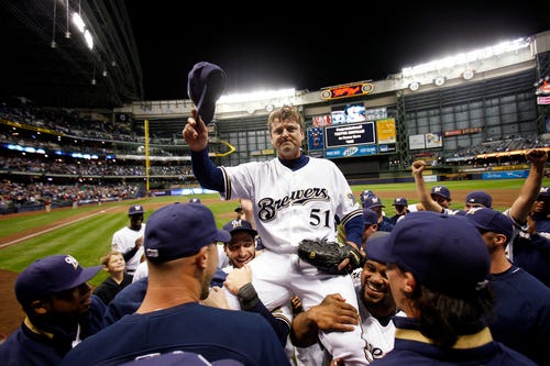 Trevor Hoffman sees son Wyatt's Padres debut