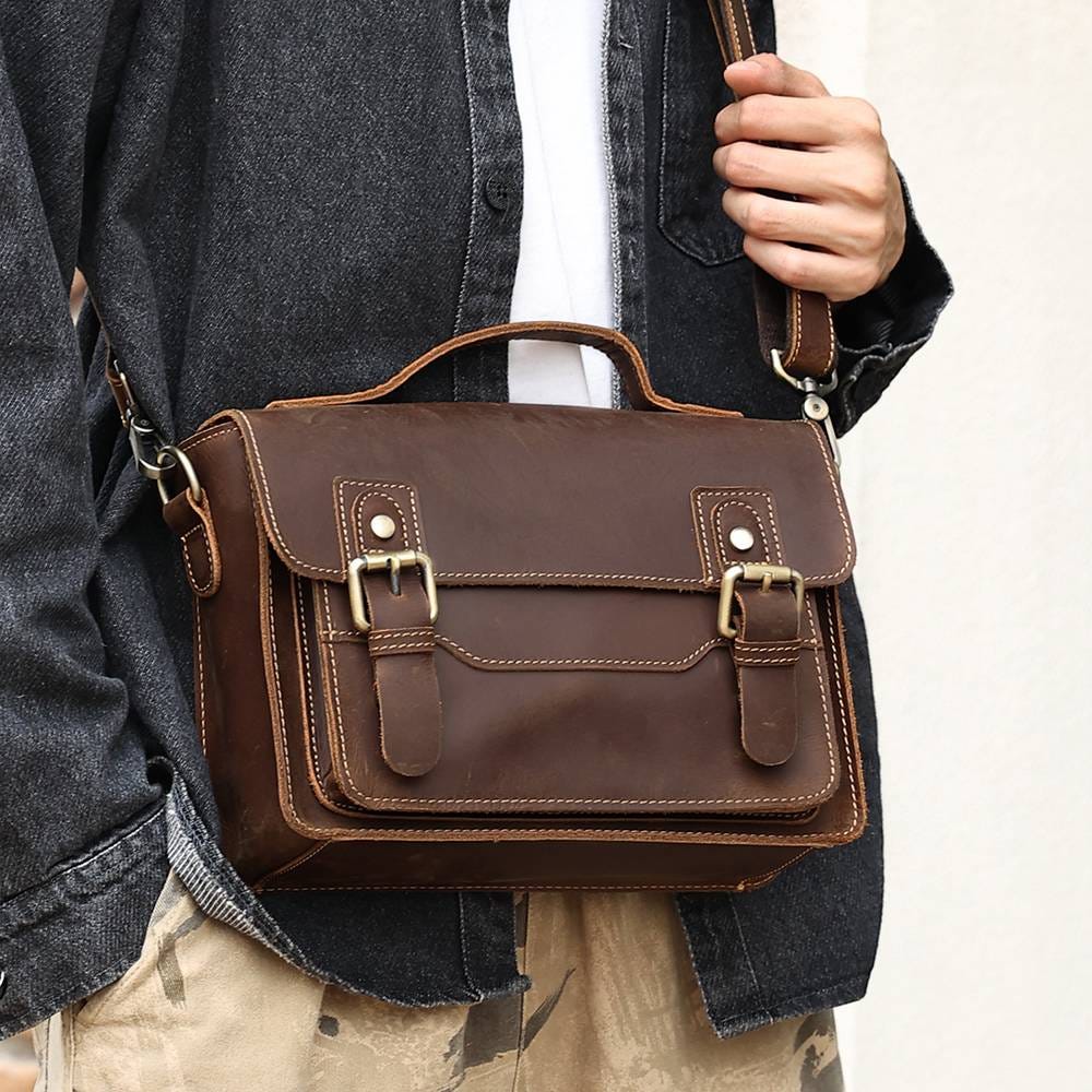 Fashion Designer Chest Bag Men Messenger Bag PU Leather Business