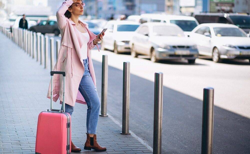 Roslyn Limousine provides the best airport limo service NYC