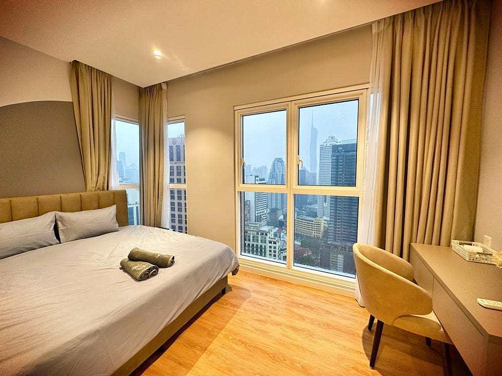 Top Review Q2 [24pax] MonorailPavilionKL Bukit Bintang KLCC Hotel