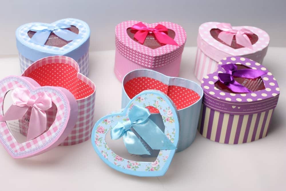 صندوق هدايا: أفكار رائعة لتغليف الهدايا | by Madarmarketing | Medium