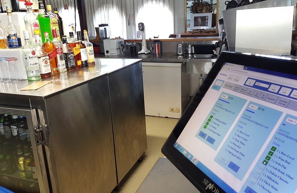 2023 Guide On Using Kitchen Display Systems In Restaurant Kitchen