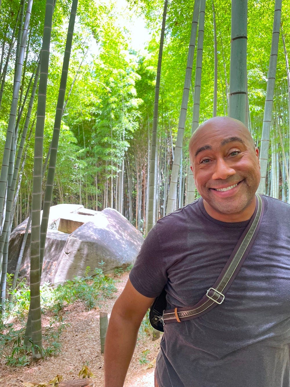 世界に1つ◼️超カッコイイまん丸な溶岩石の金彩ロックアート『オクトパシスタ』 世界に1つ◼️超カッコイイまん丸な溶岩石の金彩ロックアート