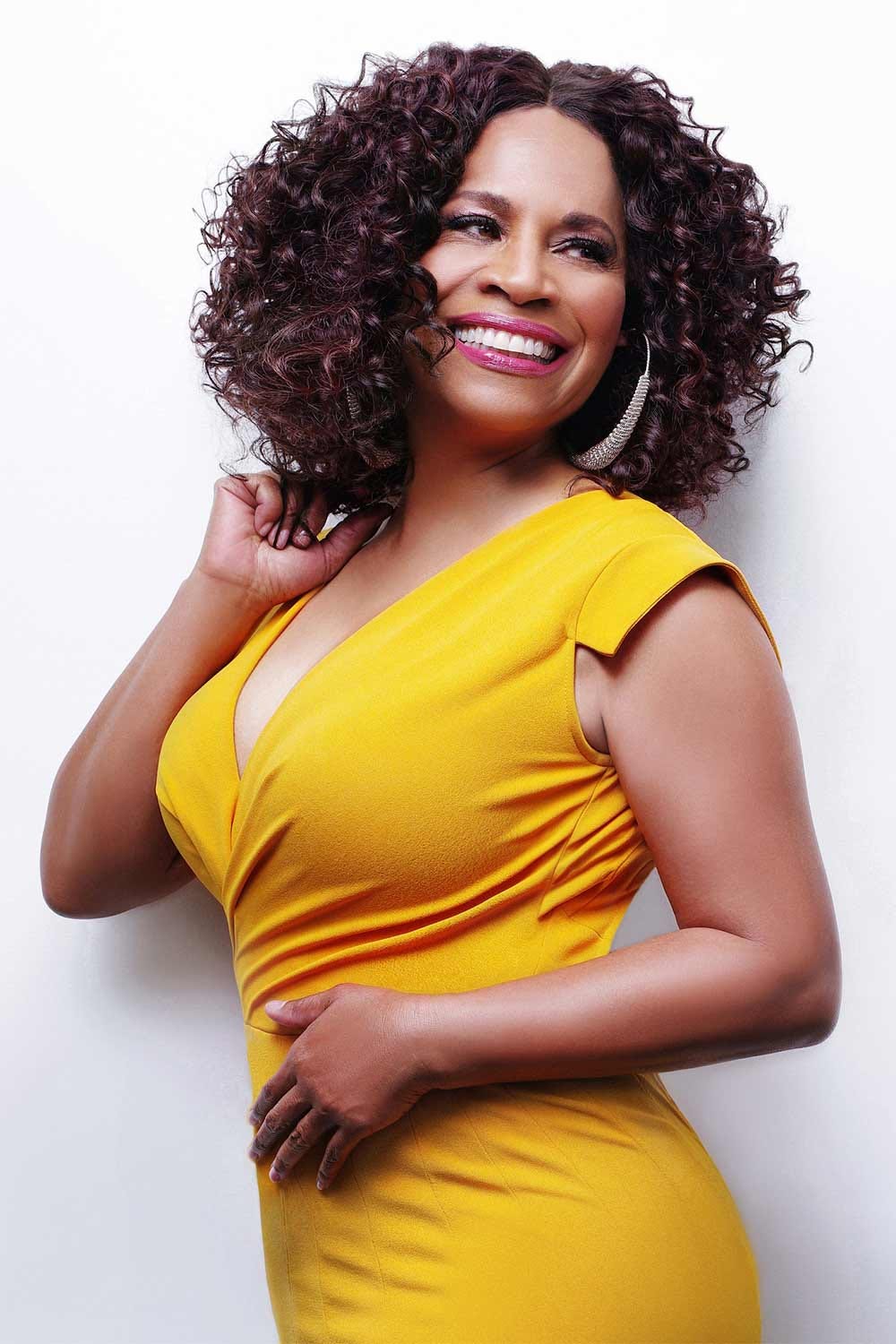 Swing Shift Jazz Orchestra featuring Clairdee — Eugene Weekly by