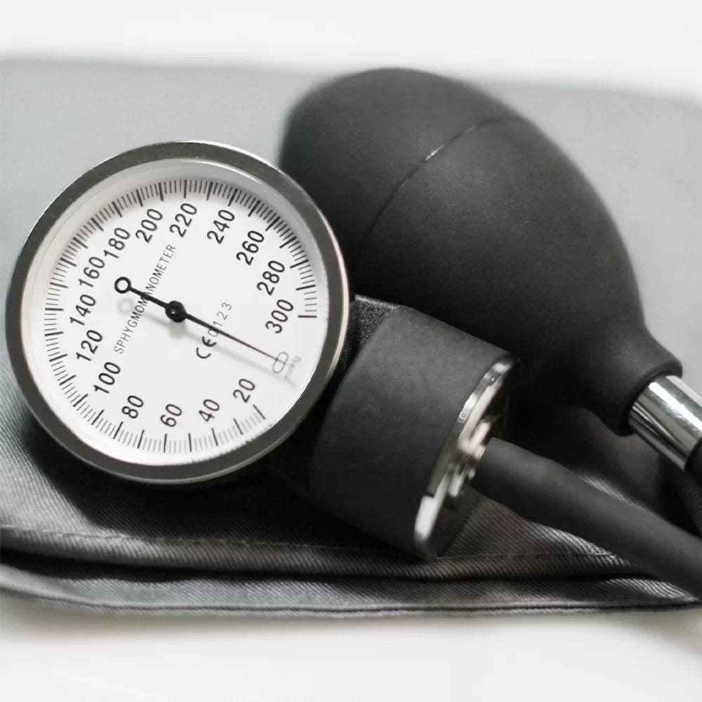 Principle and precautions of medical aneroid sphygmomanometer by