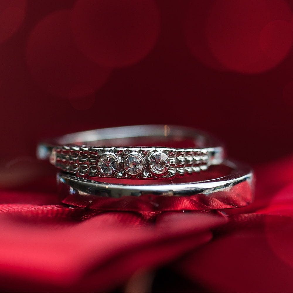 Promise Ring Vs. Eternity Ring What s The Difference by