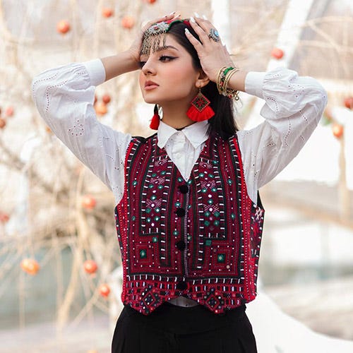 Persian Clothing. The way people dress is something…
