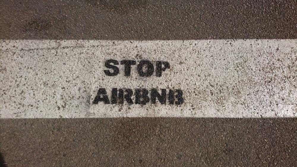 Airbnb Is Losing Its Appeal – SURFACE