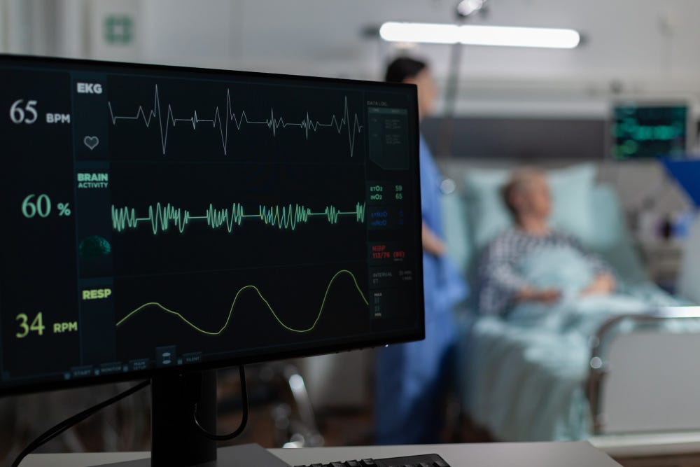 ECG Normal Hone ke Baad bhi Chest Pain Kyu Hota Hai? (Complete Guide)