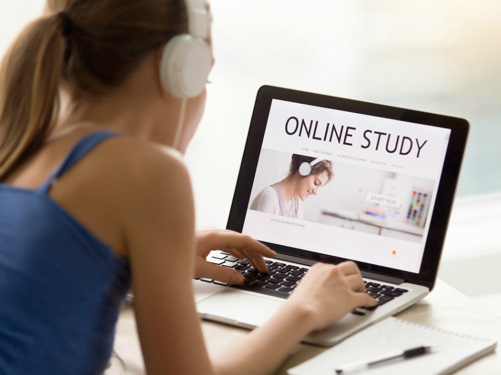 Kuliah Online Starter Pack Kuliah online menjadi alternatif saat by