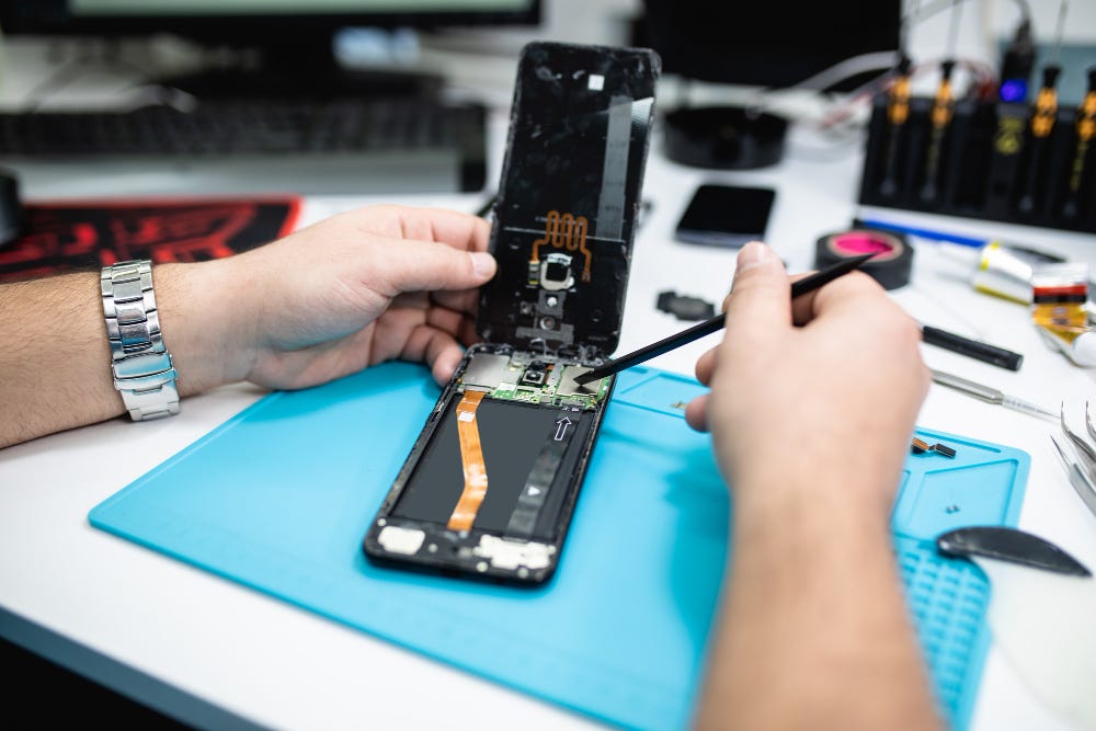 10 Things You Must Consider Before Cell Phone repair! Chilliwack