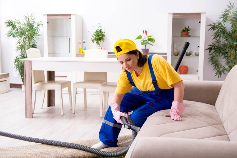 beyond-vacuuming-innovative-approaches-to-sofa-cleaning-by-my-steam