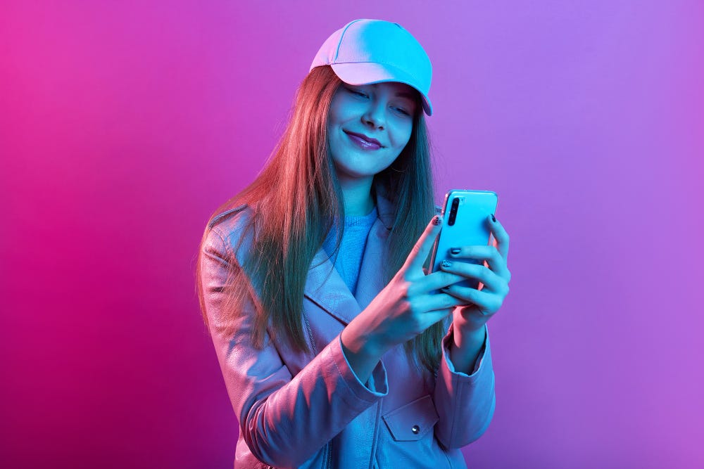 BEST IPHONE ALTERNATIVE 2023 visual data 6