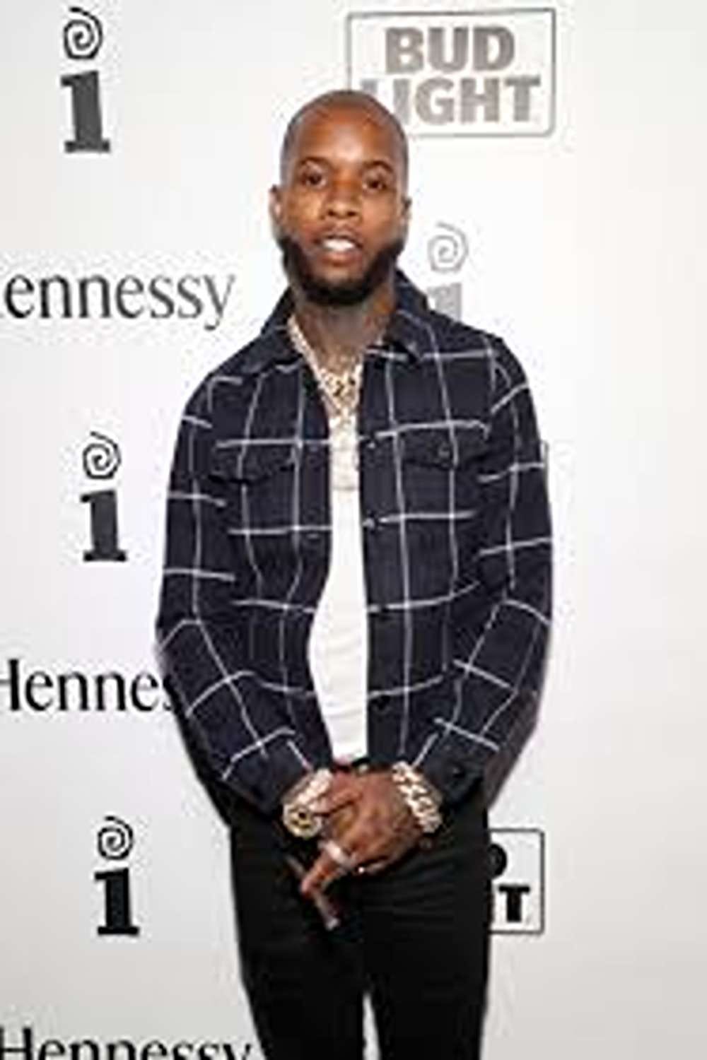 Tory Lanez Height — how tall is Tory Lanez - Famous Celebrities And Peoples  Bio, Age, Net Worth - Medium