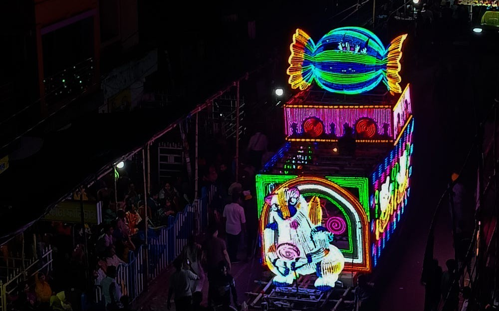 Unicorn and Candy Light Art / Photo by the author