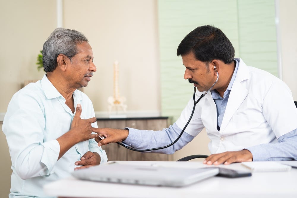 When to See a Chest Specialist Doctor Signs and Symptoms to Look Out