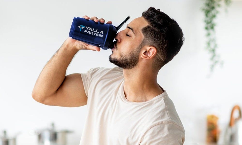 Benefits of protein shakes before bed by Yalla Protein Medium