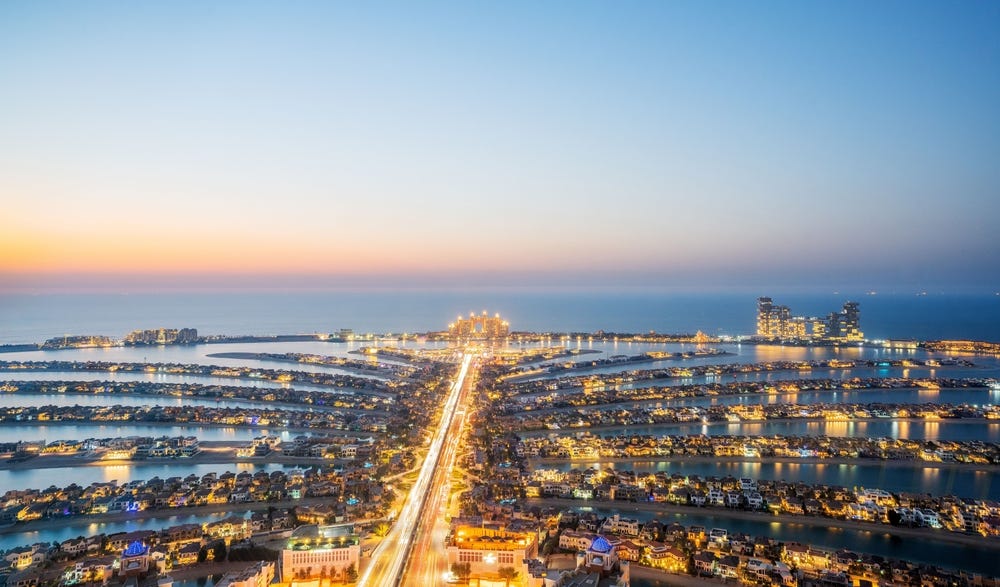 Buying Property in Palm Jumeirah: Complete Guide for Smart Investors in Dubai