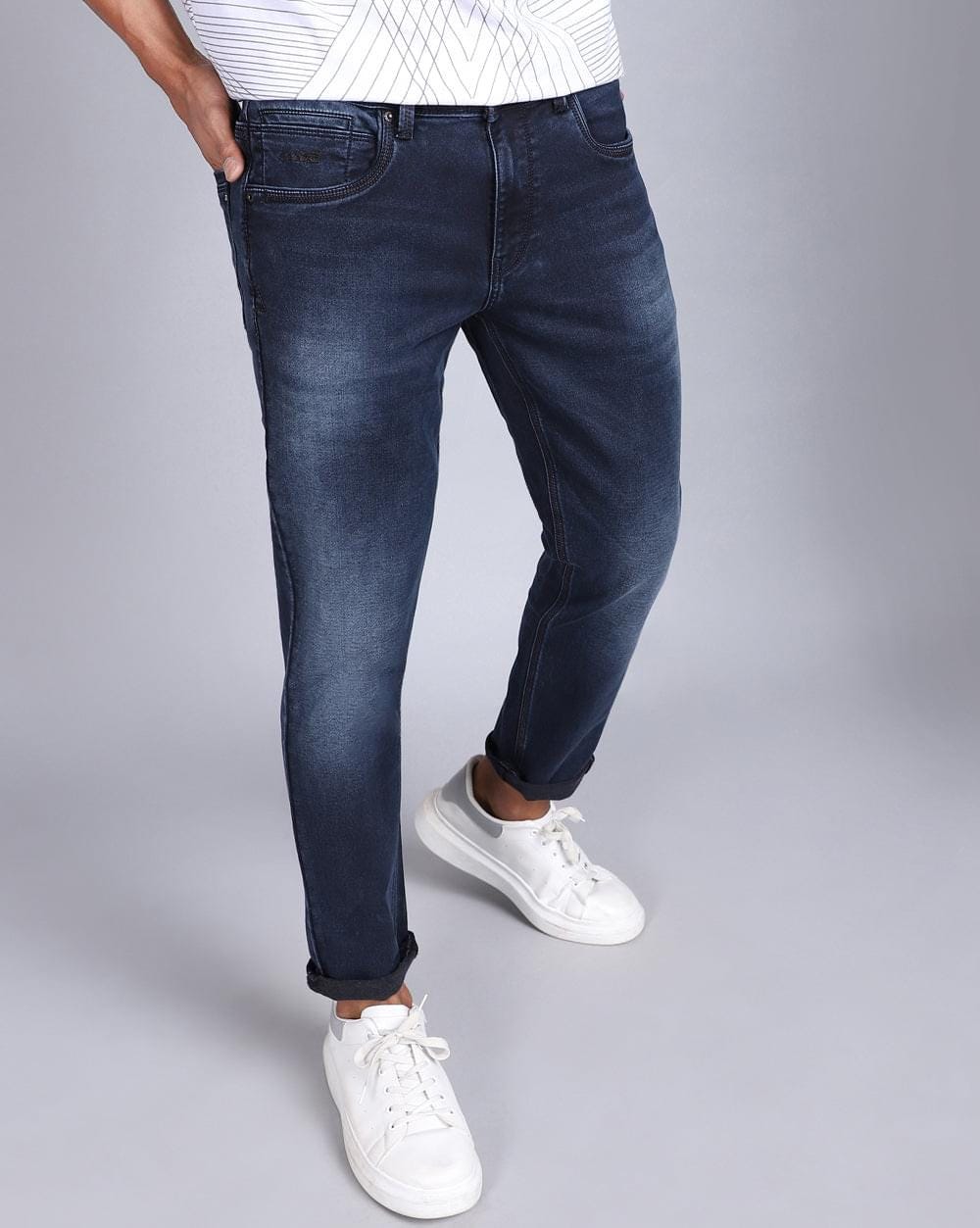 The Ultimate Guide to Ankle Fit Jeans: Style Tips and Trends for Men ...