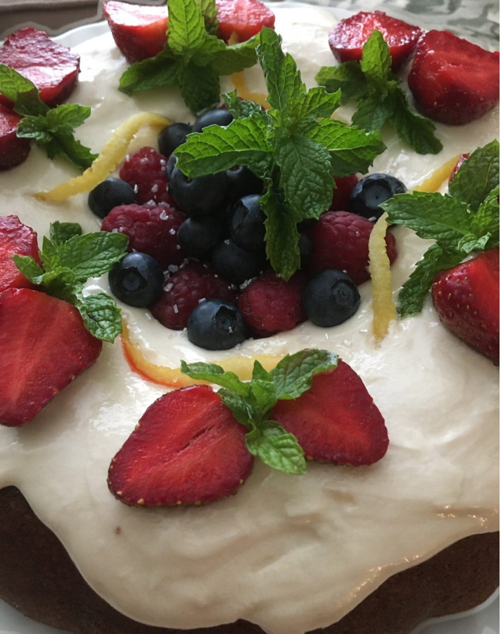 lemon cake with fresh berries, author’s photo