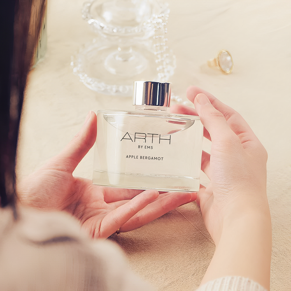 Tricks & Tips to Strengthen Reed Diffuser’s Fragrance by House of EM5