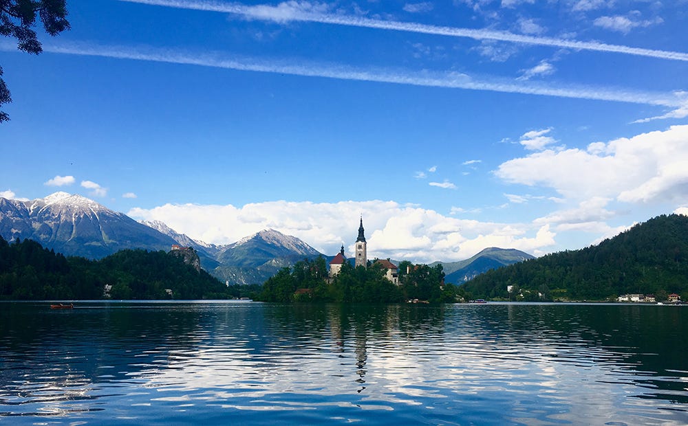 Study abroad scholarship offers world of opportunities for business