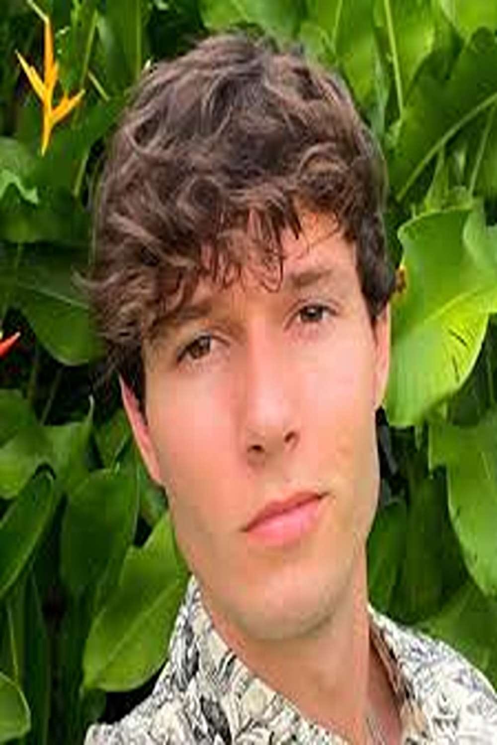 Zach Justice — Age, Height, Girlfriend, Net Worth, Brother, Mom