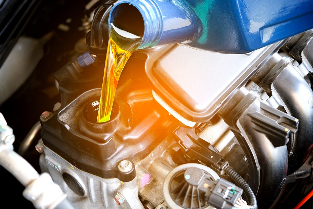 Types and Grades of Engine Oil and How to Chose the right one For your