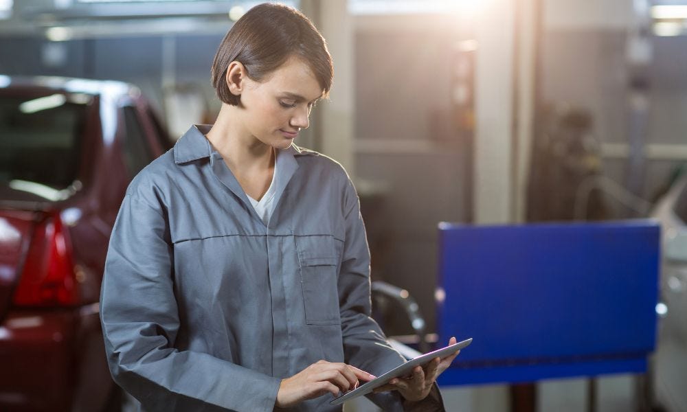 How Car Dealership Inventory Software Can Help You Stay Competitive