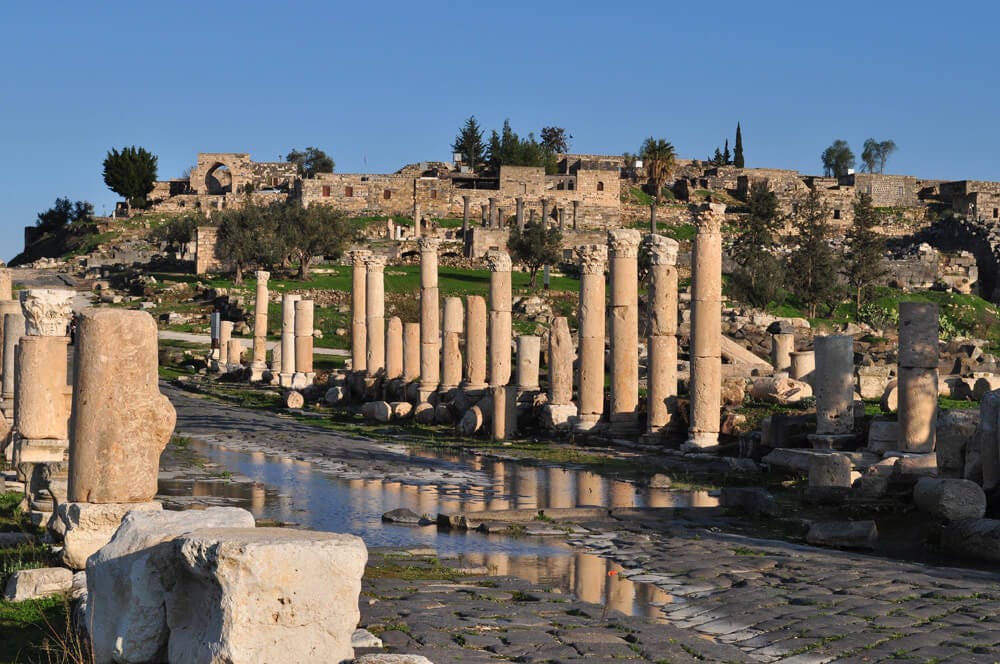 Unveiling the Wonders of Jordan: Day Tours Exploring Amman’s Allure 