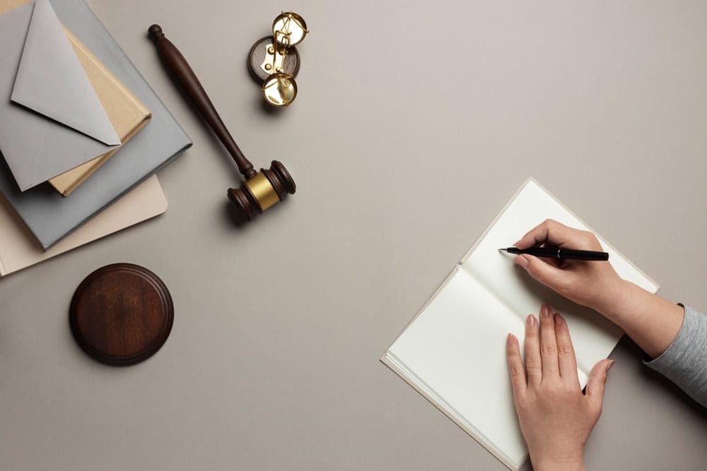 What Is a Conveyancer and What Do They Do?