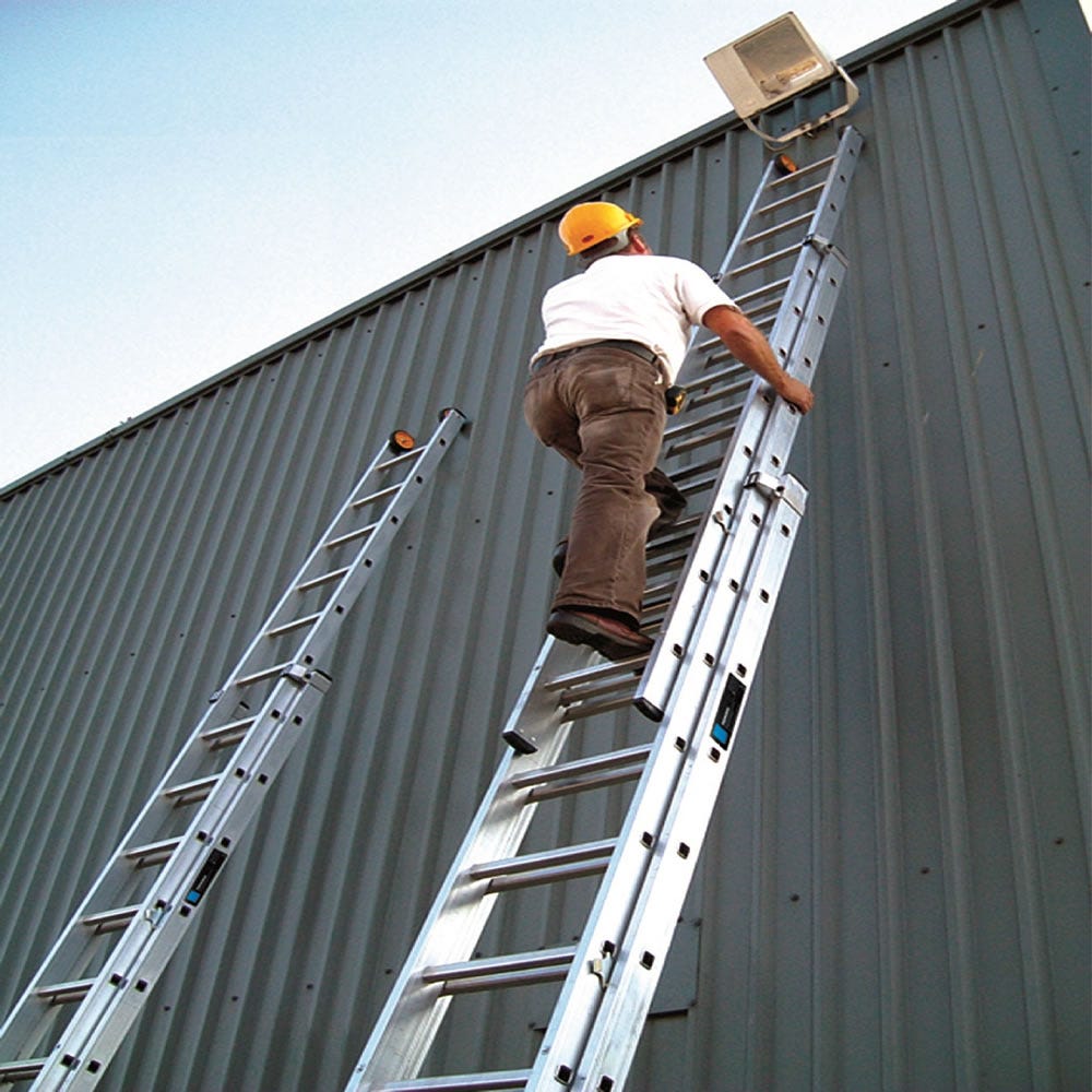 A Guide To Extension Ladders Make Sure You Know Everything About The 