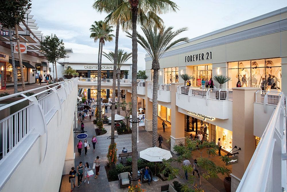 Bloomingdale's Fashion Valley, San Diego - San Diego, CA