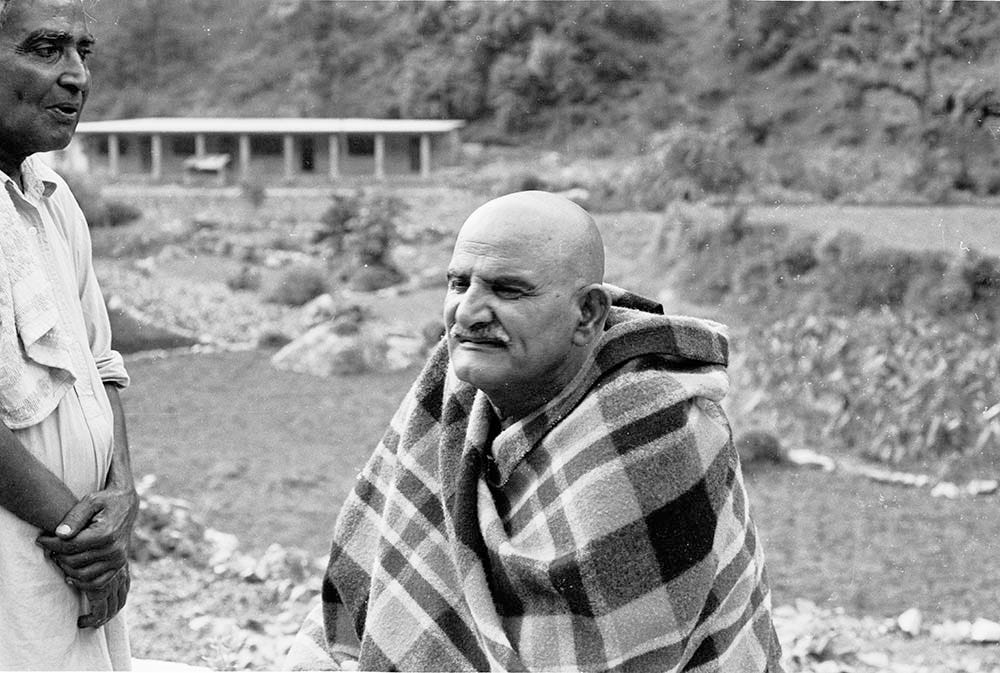 The Guru and the Disciple. The story of Neem Karoli Baba and Dada… by Catanova Medium