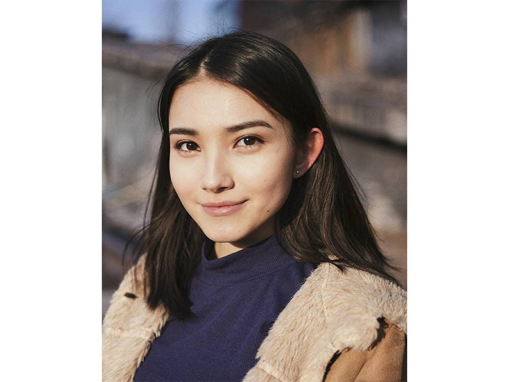 Maria Zhang Biography — Age, Net Worth, Husband, Height, Family, Wiki