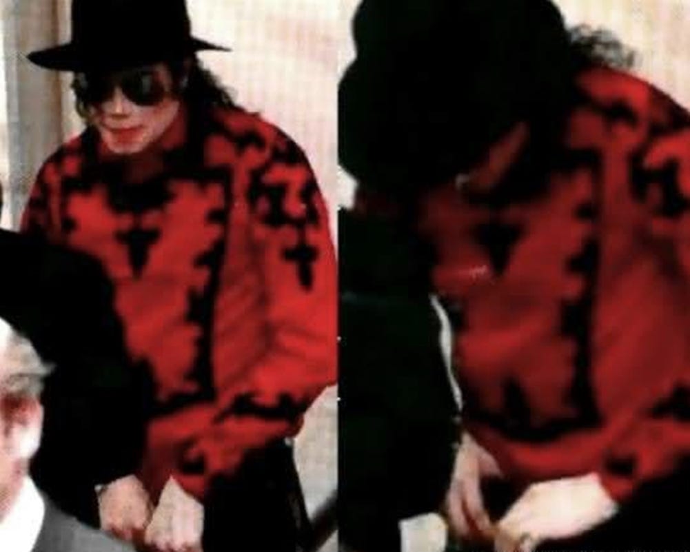 Olha o zíper da calça aberto Michael! | by MJ Beats | MJ Beats | Tudo sobre Michael  Jackson