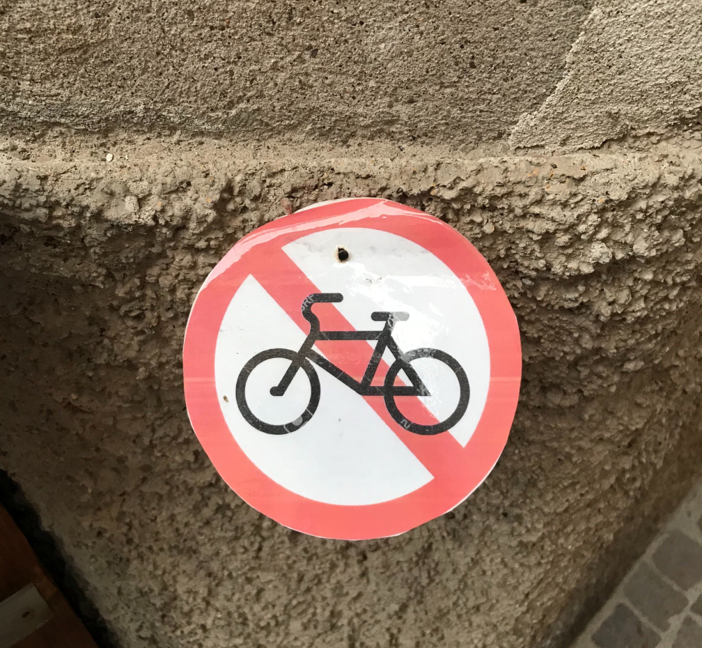 How to manage bikeshedding in product teams by Elena Borisova Medium