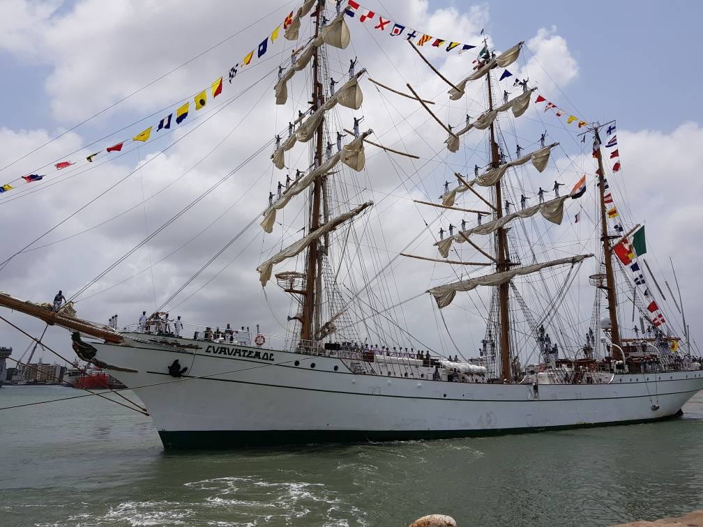 sailboat in mexican spanish